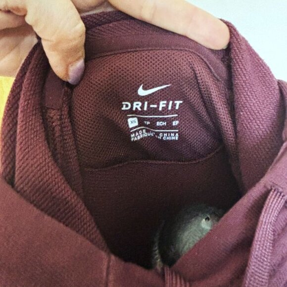 Maroon Nike Dri-Fit Athletic Oversized Hoodie Long Length Pockets Women's XS EUC - Picture 12 of 12